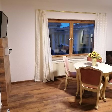 Ferienwohnung Helli Тайзендорф Екстериор снимка