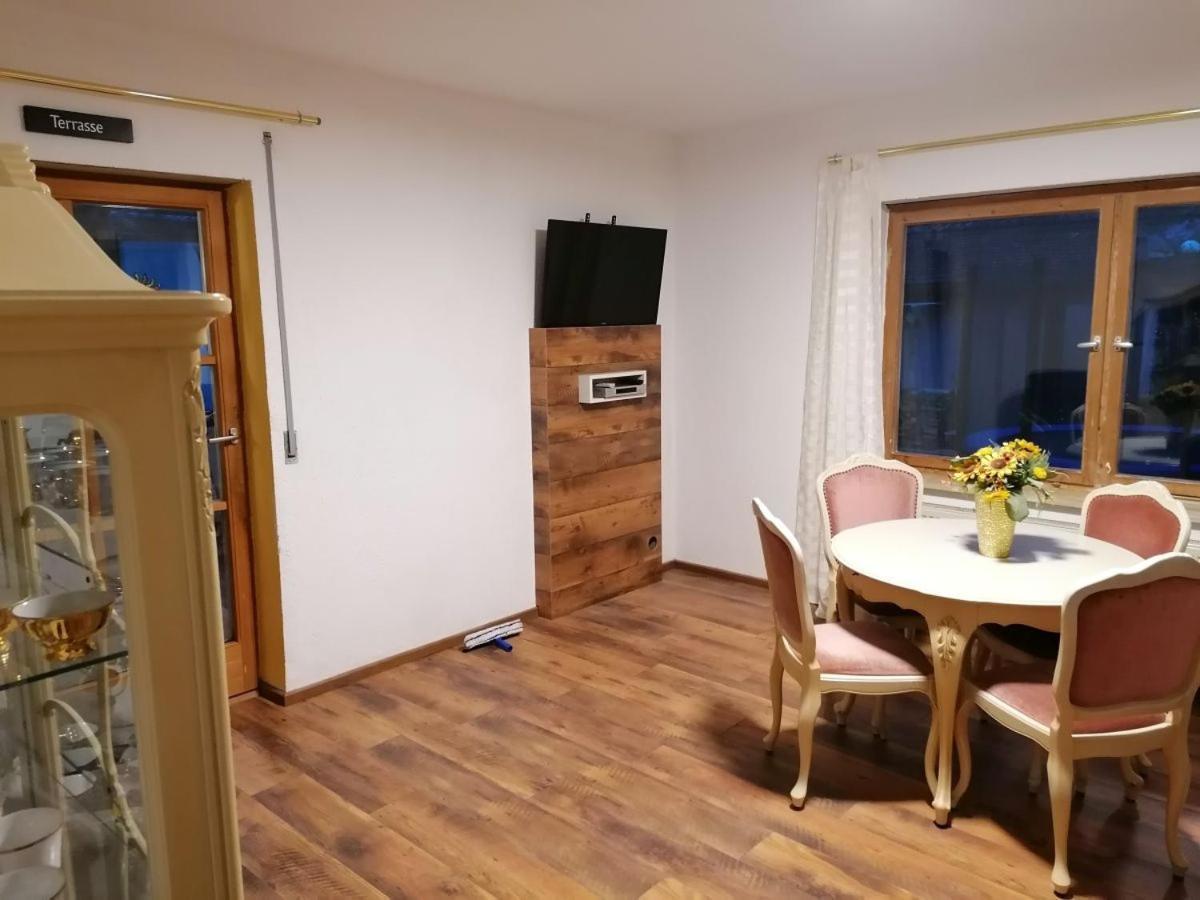 Ferienwohnung Helli Тайзендорф Екстериор снимка